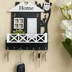 "Owl & House Keys Holder: Whimsical Organization with a Wise Twist"